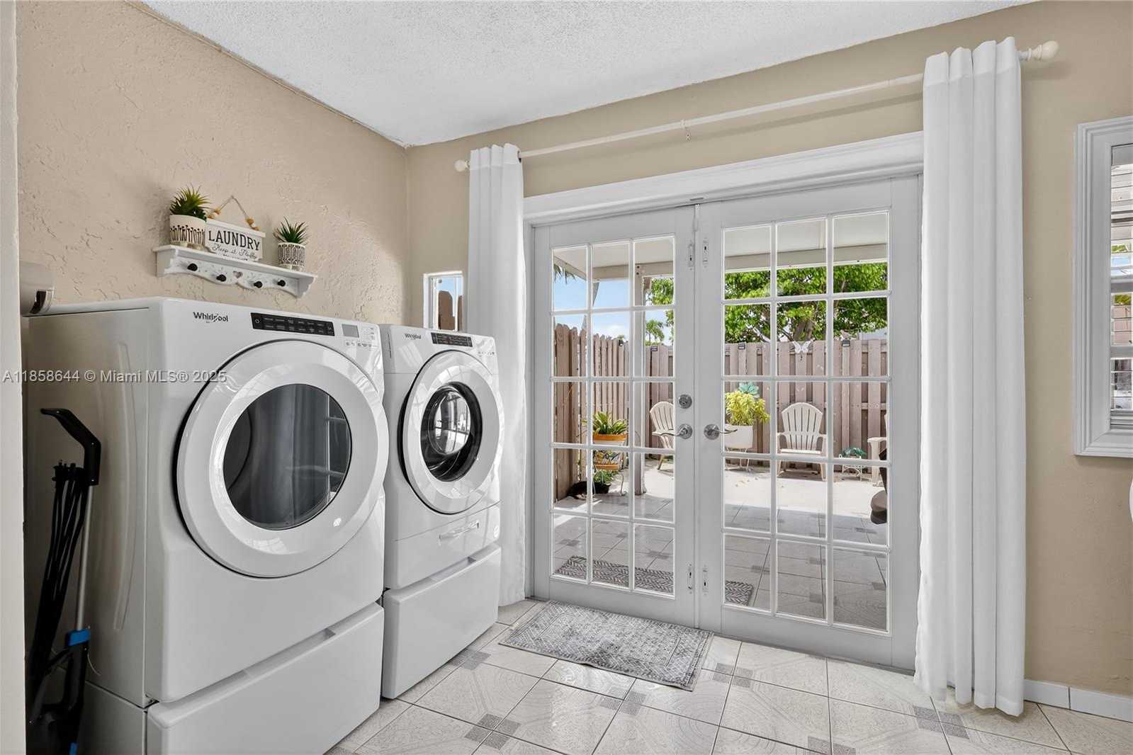 Small Image of 6570 WEST 2ND CT #19C, Hialeah Number 8