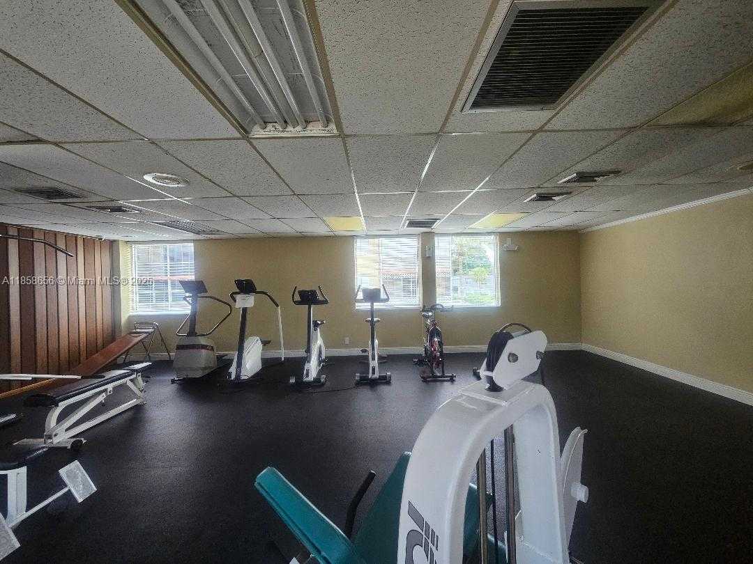 Small Image of 404 NORTH WEST 68TH AVE #405, Plantation Number 18