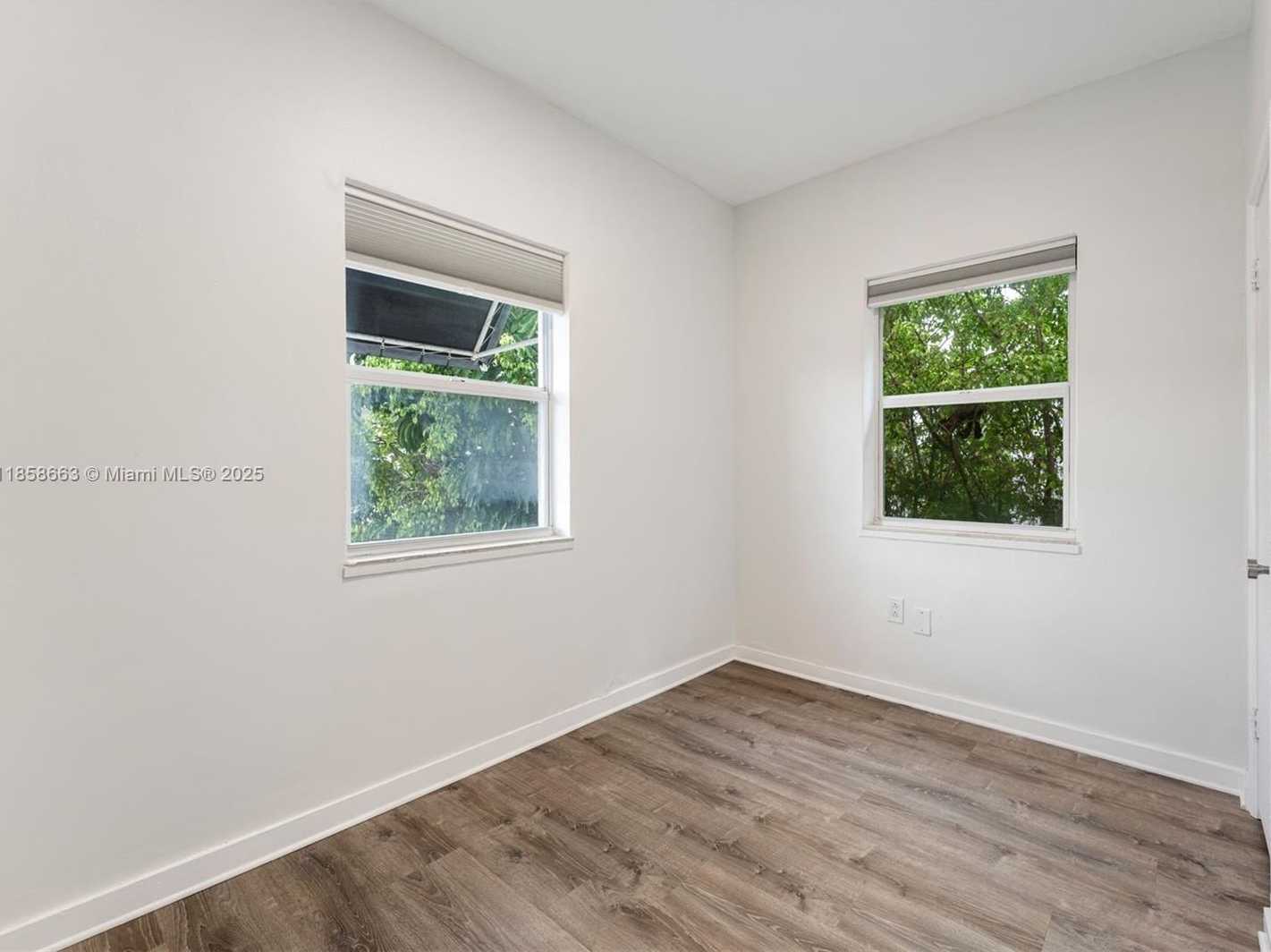 Small Image of 4017 NORTH MERIDIAN AVE #4017, Miami Beach Number 8
