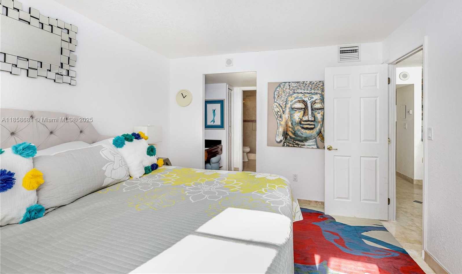 Small Image of 345 OCEAN DR #211, Miami Beach Number 12