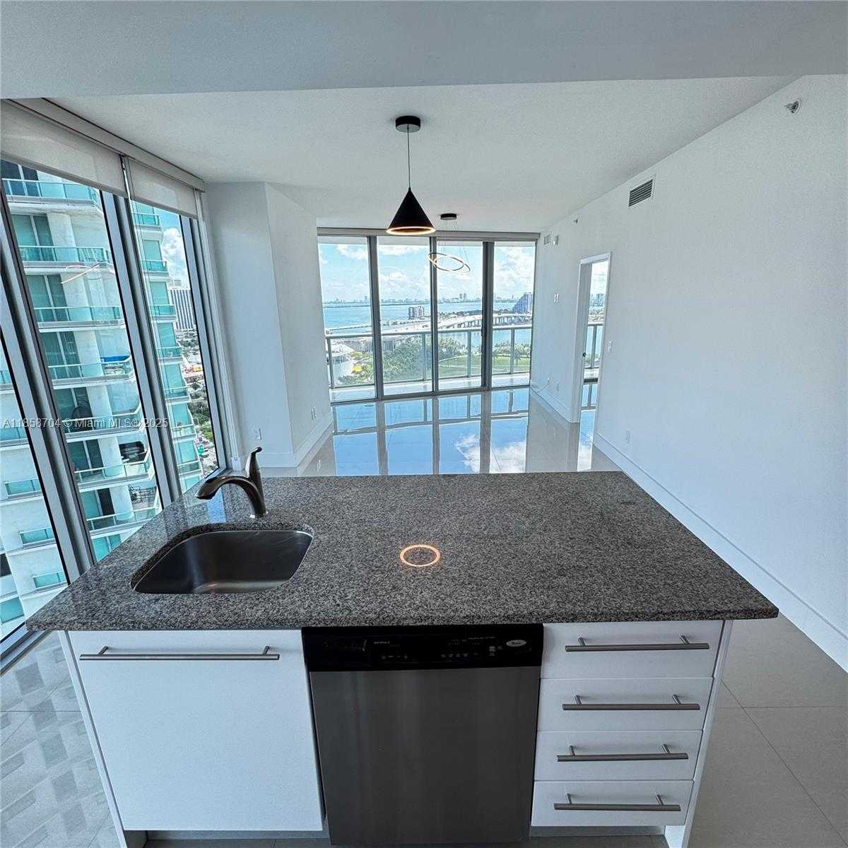 Small Image of 888 BISCAYNE BLVD #2012, Miami Number 2