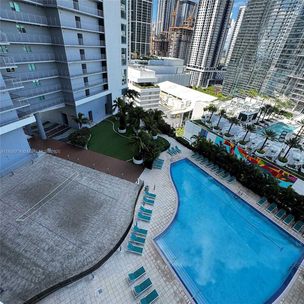 Small Image of 888 BISCAYNE BLVD #2012, Miami Number 20