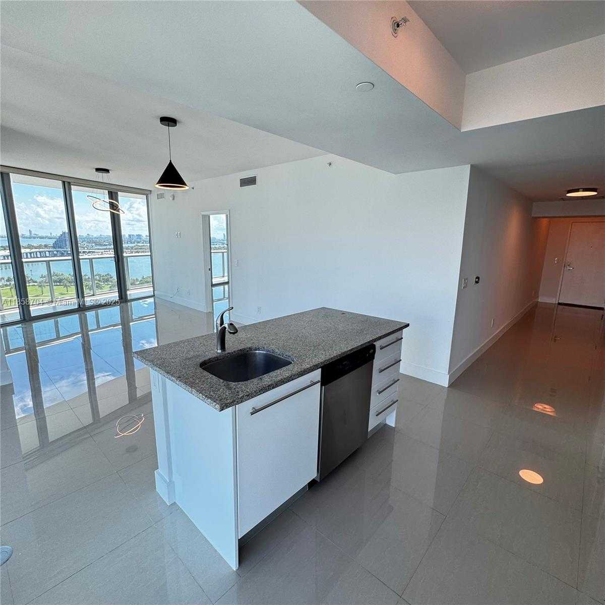 Small Image of 888 BISCAYNE BLVD #2012, Miami Number 8