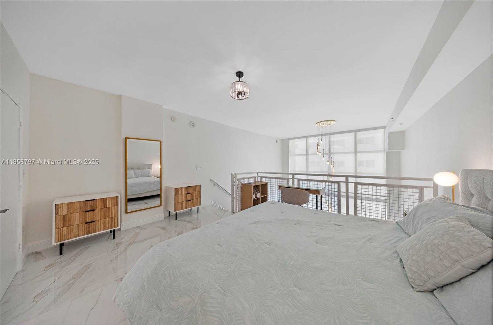 Small Image of 253 NORTH EAST 2ND ST #427, Miami Number 18