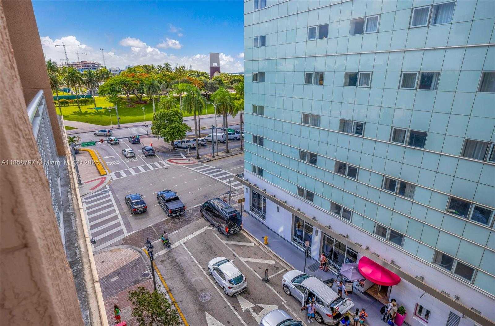 Small Image of 253 NORTH EAST 2ND ST #427, Miami Number 27
