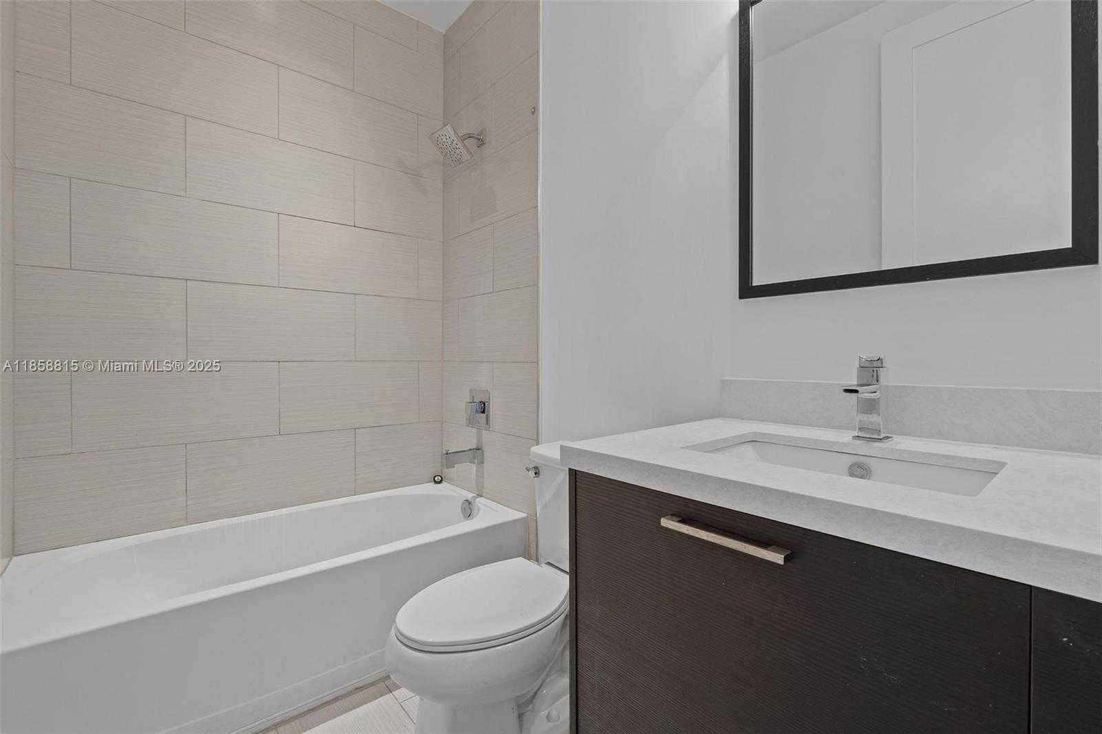 Small Image of 9161 NW 33rd St, Doral, FL 33172, USA Number 48