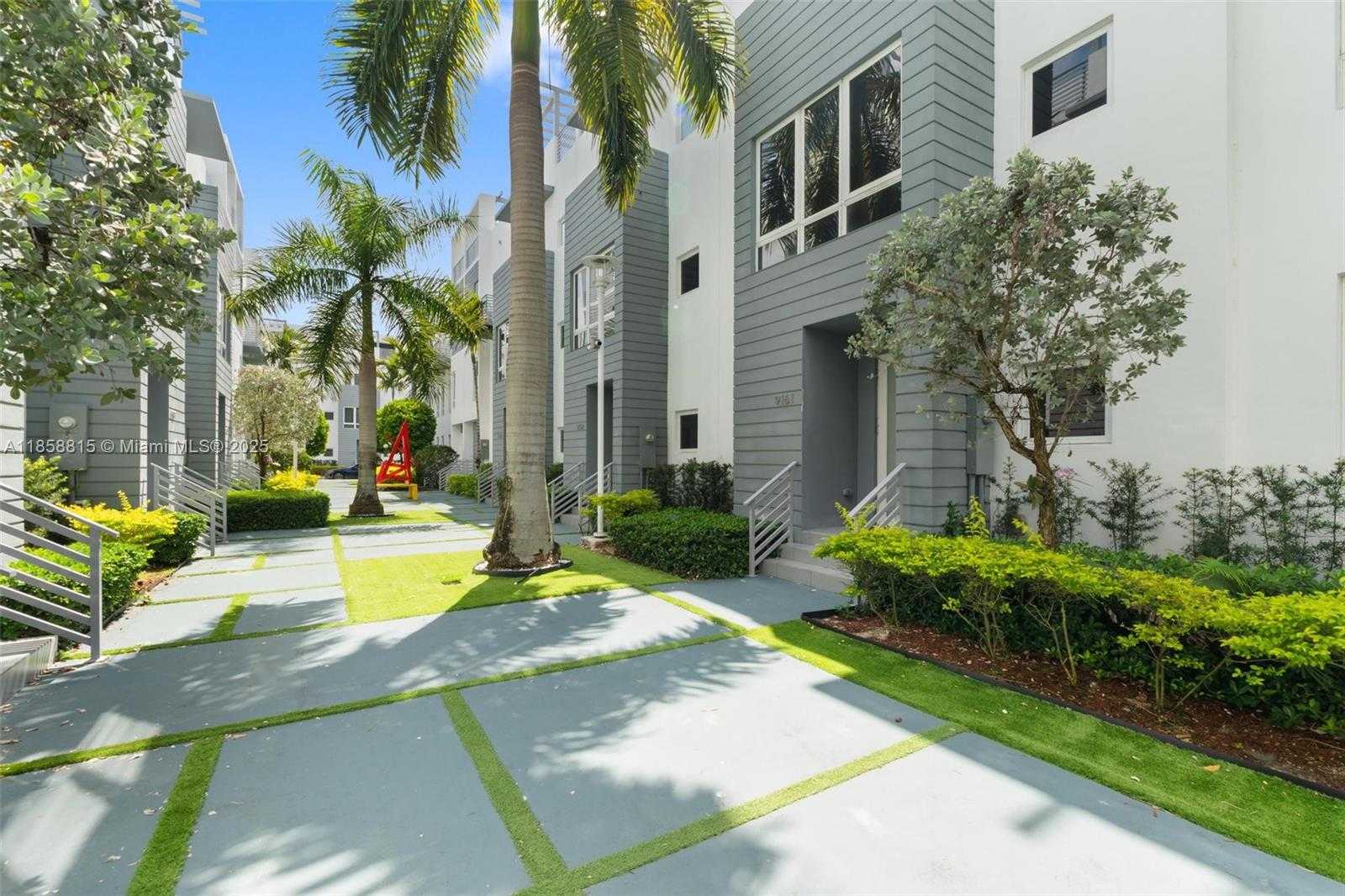Small Image of 9161 NW 33rd St, Doral, FL 33172, USA Number 5