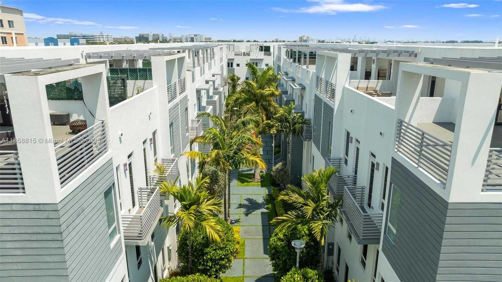 Small Image of 9161 NW 33rd St, Doral, FL 33172, USA Number 61