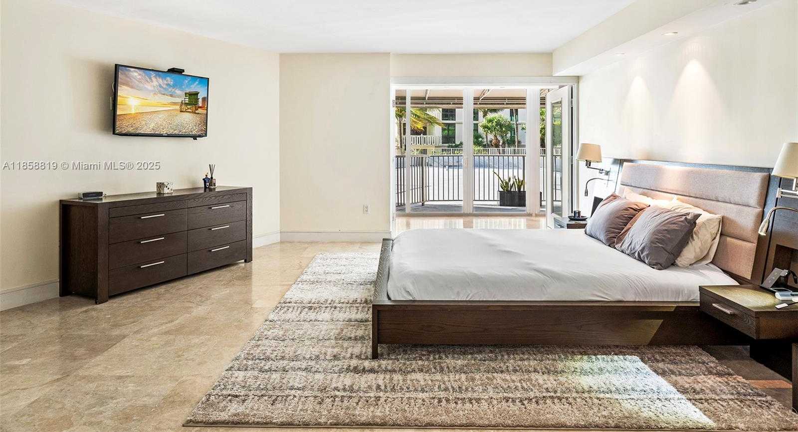 Small Image of 600 GRAPETREE DR #3BS, Key Biscayne Number 16