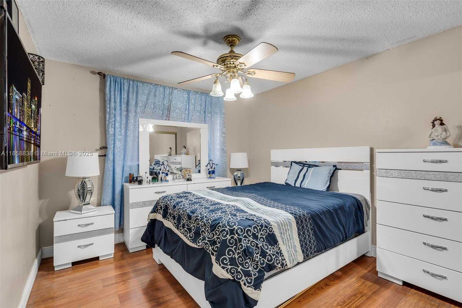 Small Image of 9917 WEST OKEECHOBEE RD #3-201, Hialeah Gardens Number 13