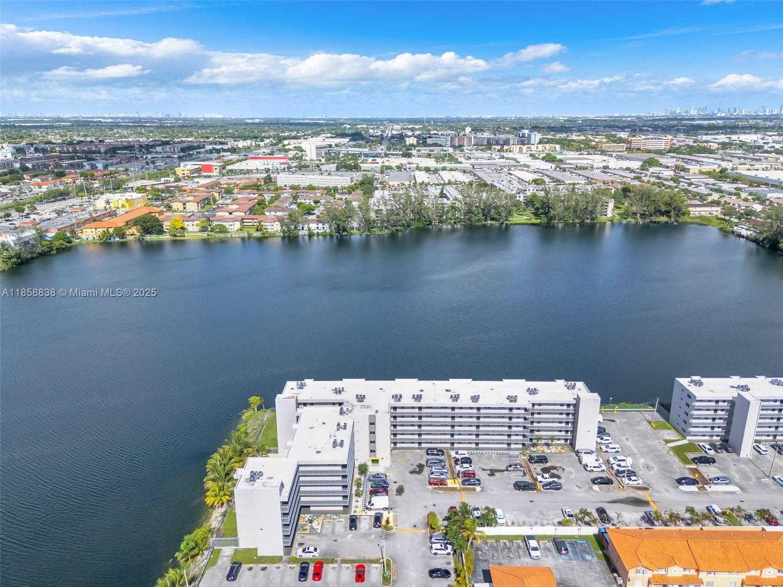Small Image of 9917 WEST OKEECHOBEE RD #3-201, Hialeah Gardens Number 25
