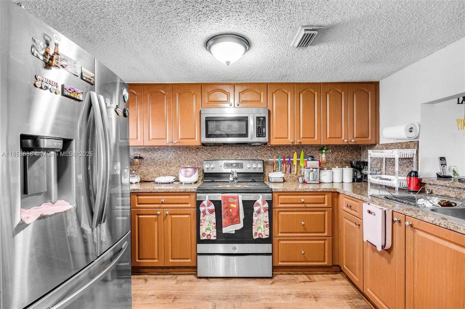 Small Image of 9917 WEST OKEECHOBEE RD #3-201, Hialeah Gardens Number 6