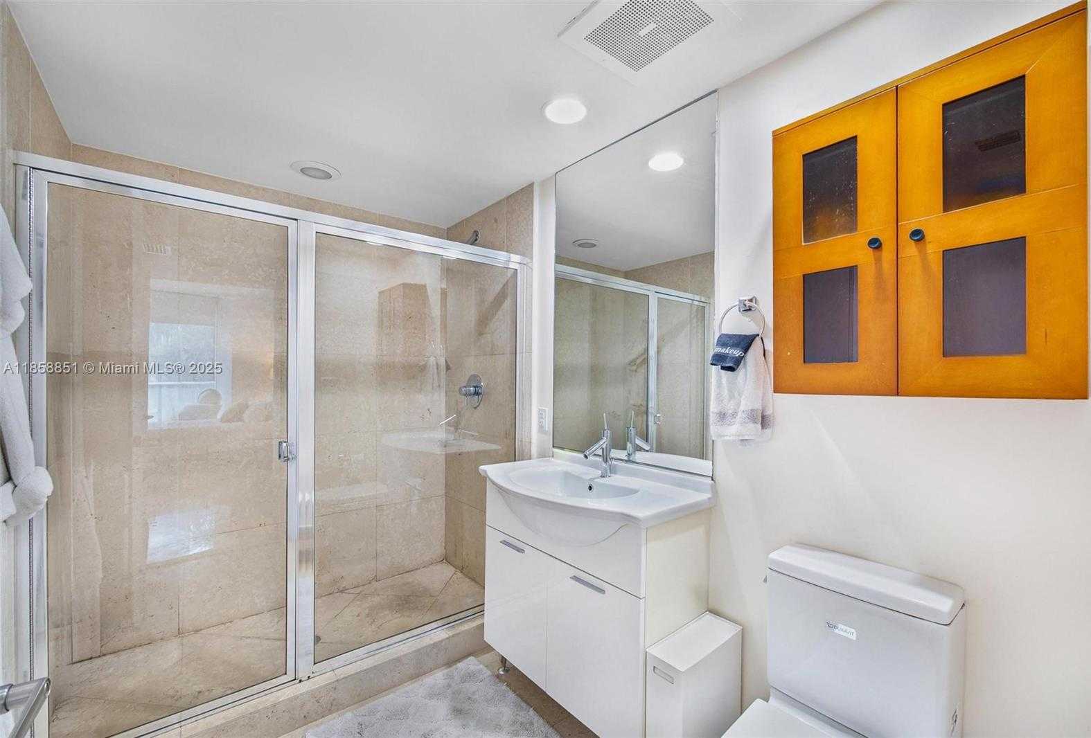 Small Image of 495 BRICKELL AVE #411, Miami Number 10