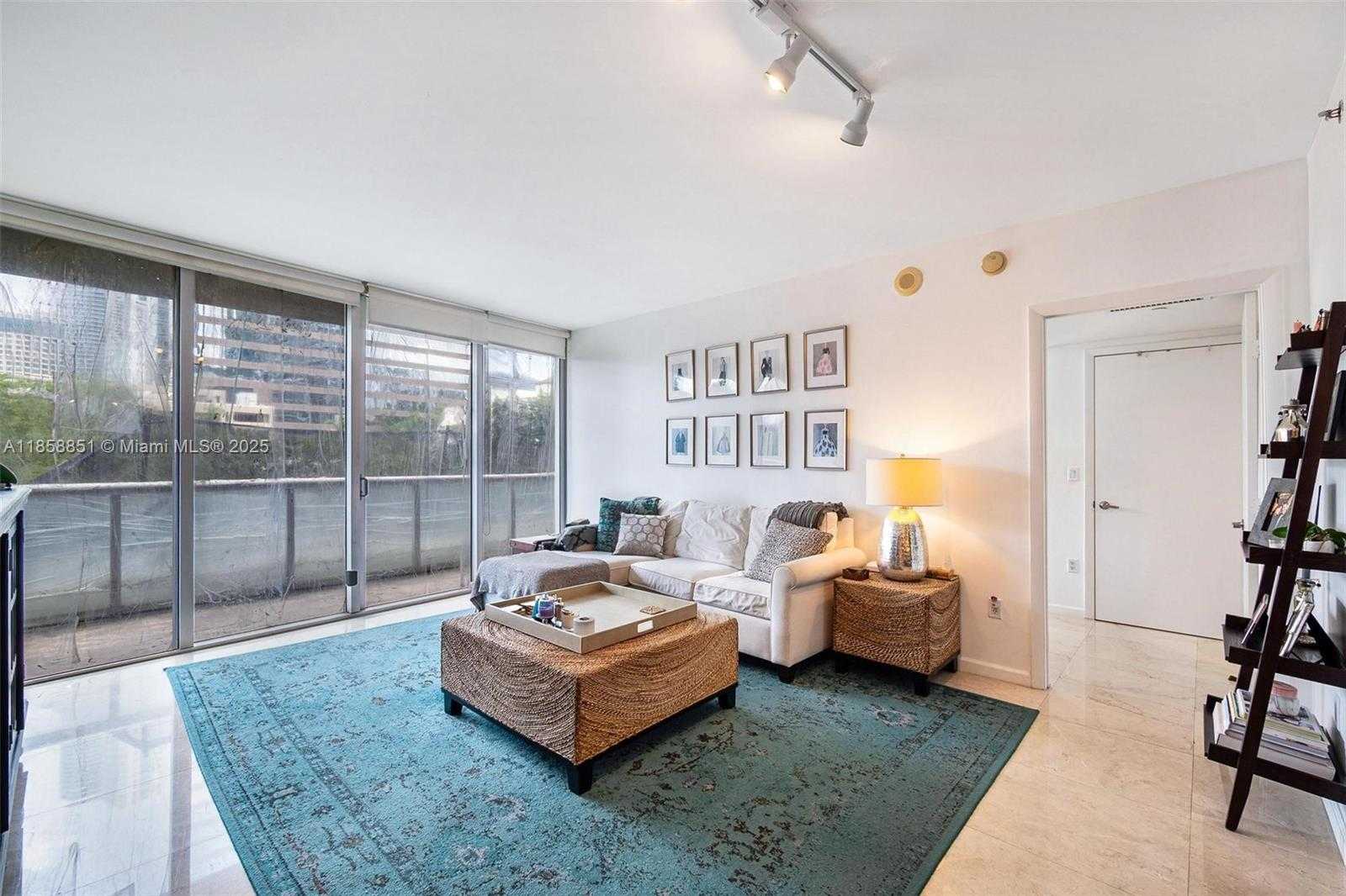 Small Image of 495 BRICKELL AVE #411, Miami Number 2