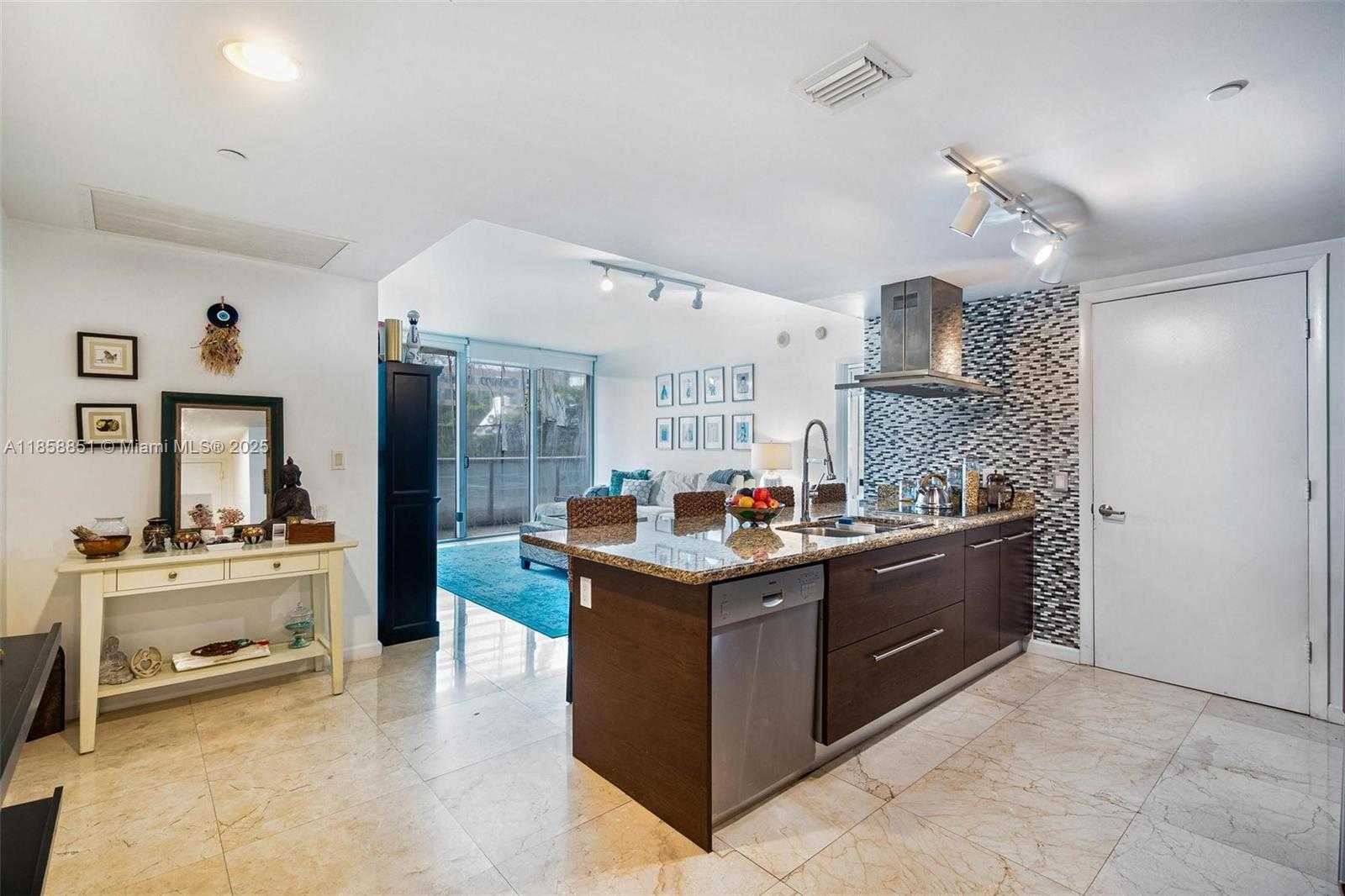 Small Image of 495 BRICKELL AVE #411, Miami Number 7
