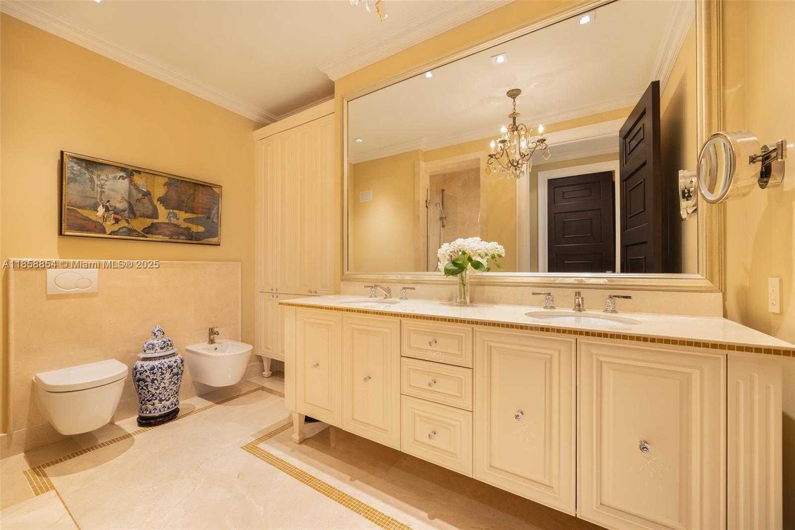 Small Image of 1581 BRICKELL AVE #T104, Miami Number 20