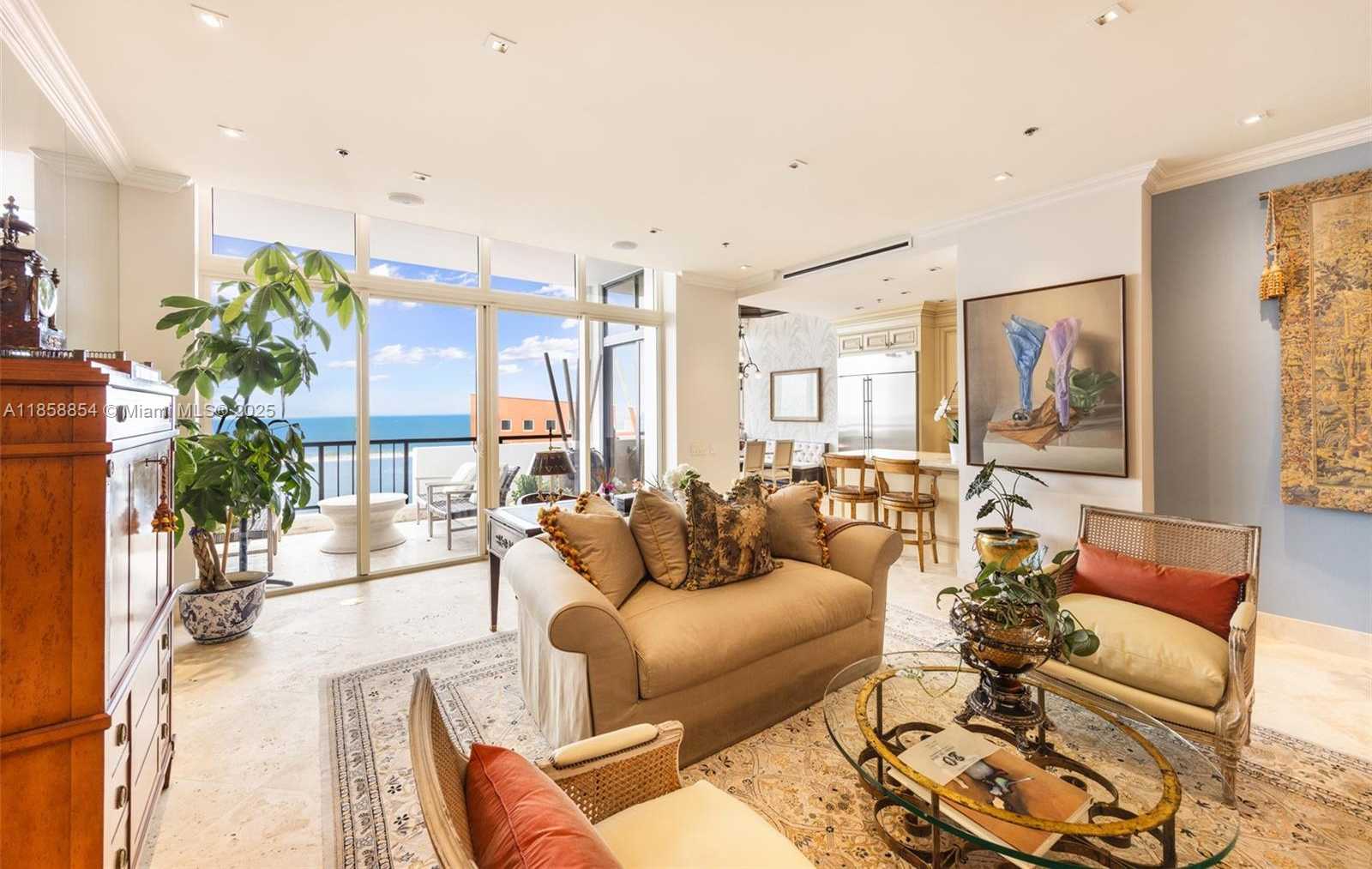 Small Image of 1581 BRICKELL AVE #T104, Miami Number 9