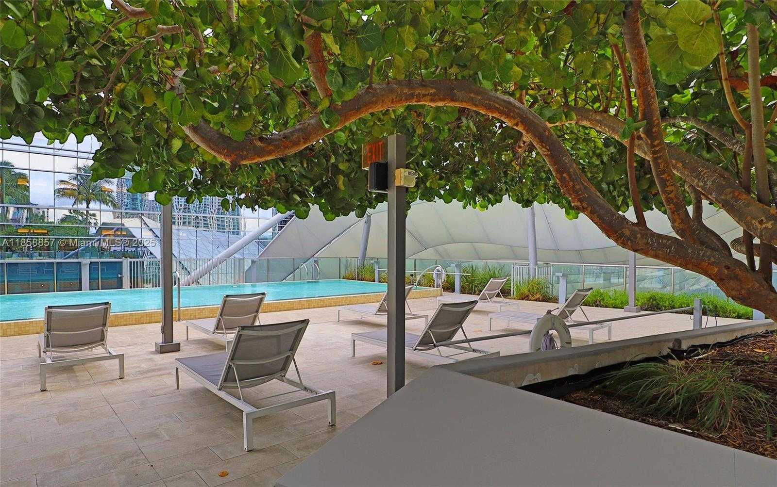 Small Image of 68 SOUTH EAST 6TH ST #1008, Miami Number 28