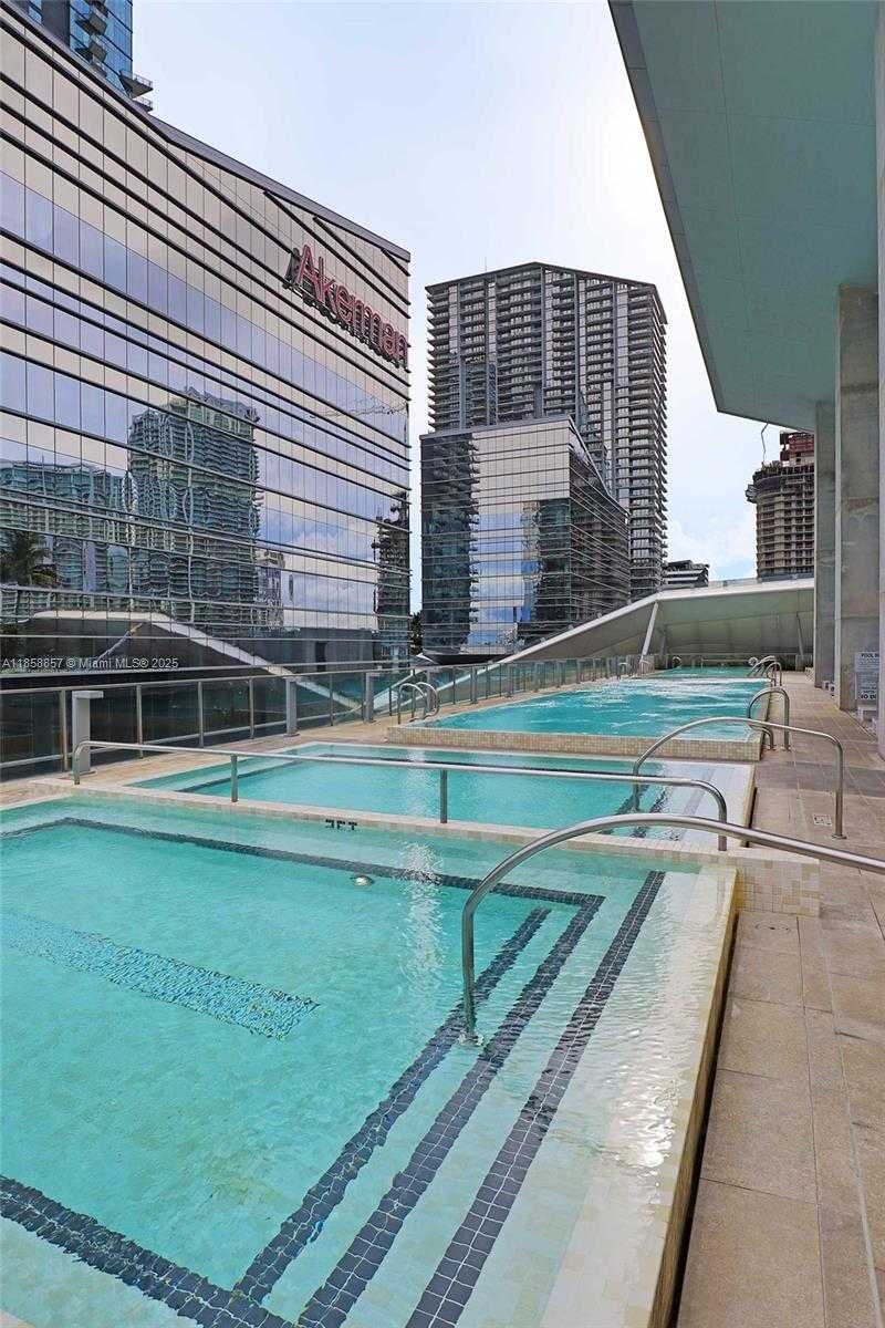 Small Image of 68 SOUTH EAST 6TH ST #1008, Miami Number 30
