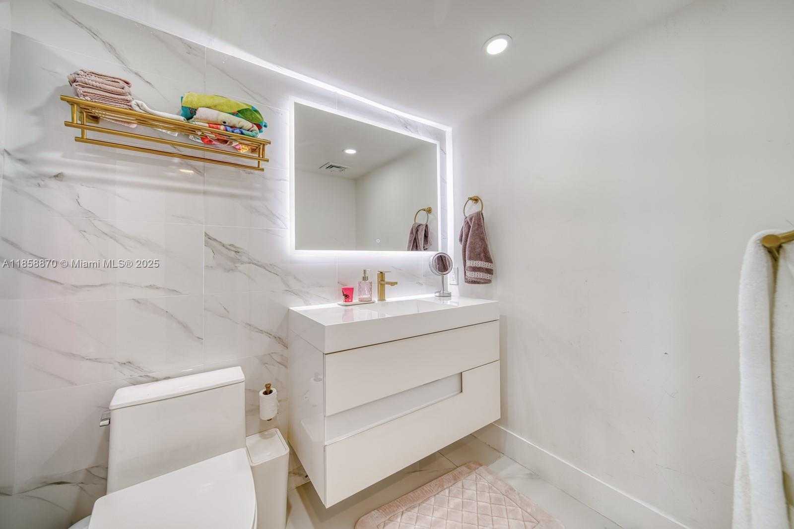 Small Image of 7601 EAST TREASURE DR #2424, North Bay Village Number 23