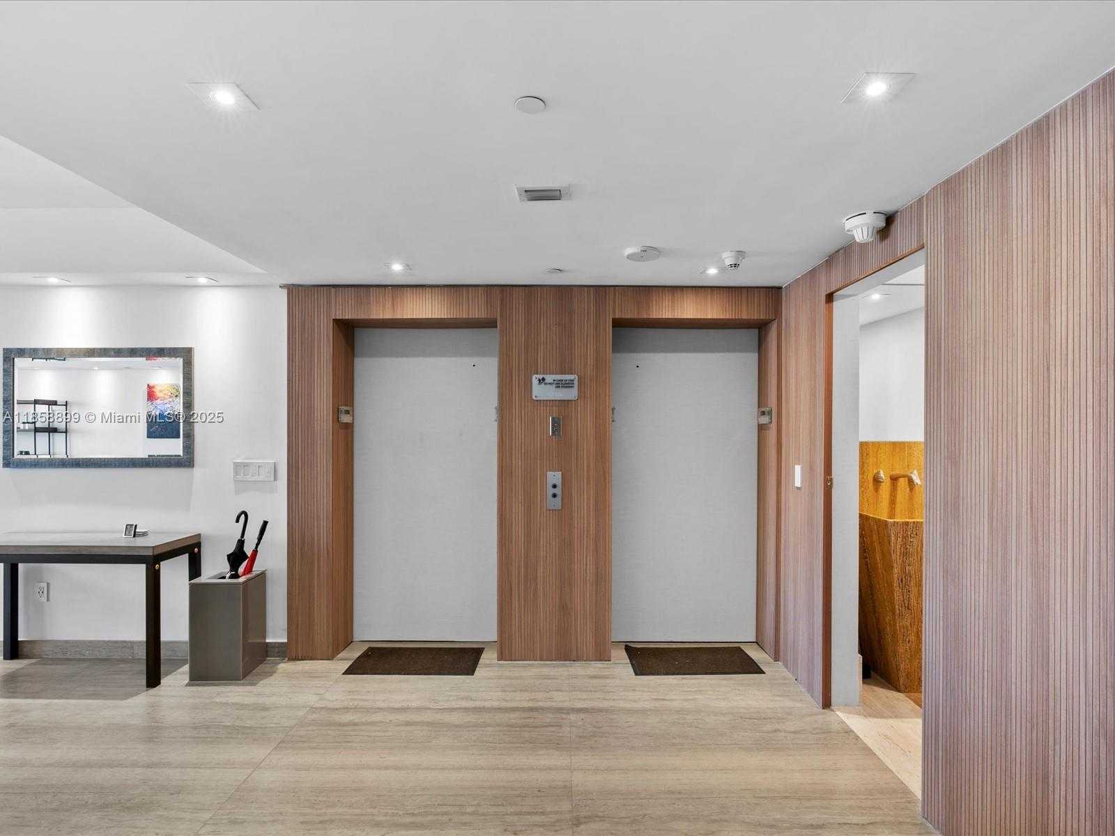 Small Image of 799 CRANDON BLVD #1208, Key Biscayne Number 4