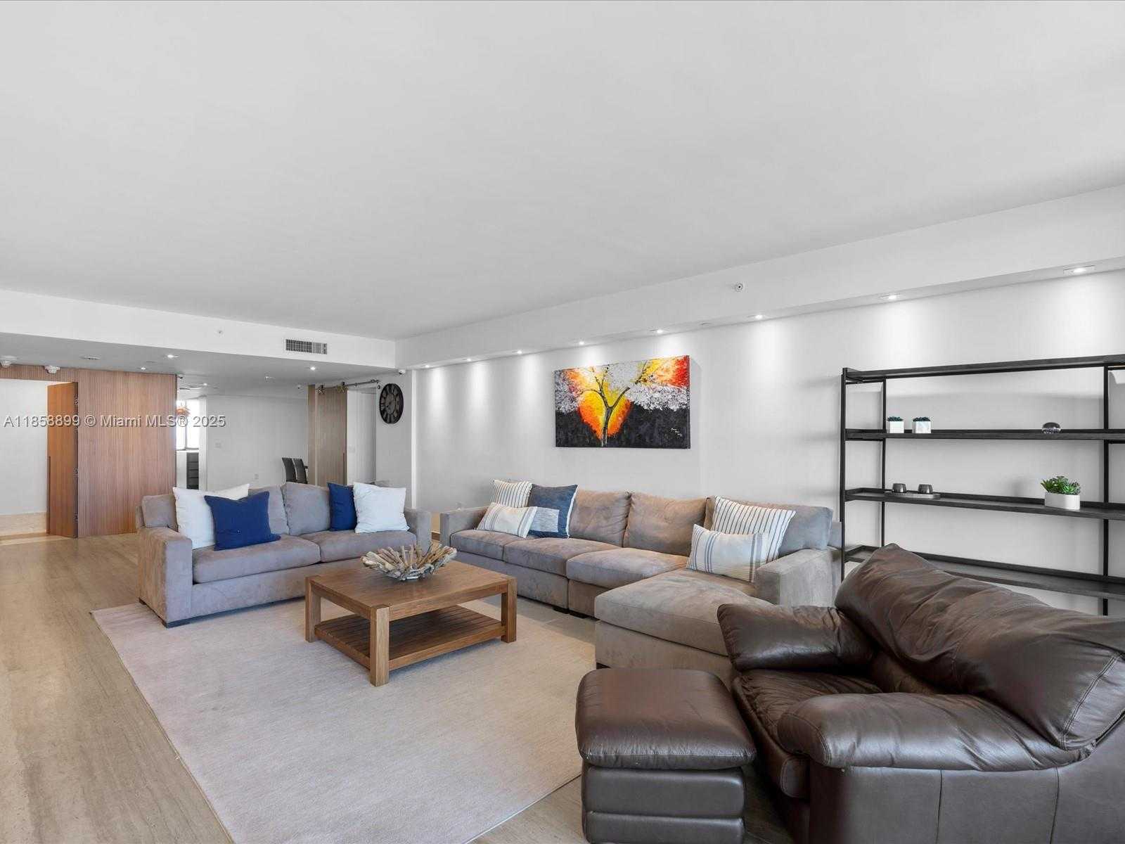 Small Image of 799 CRANDON BLVD #1208, Key Biscayne Number 6