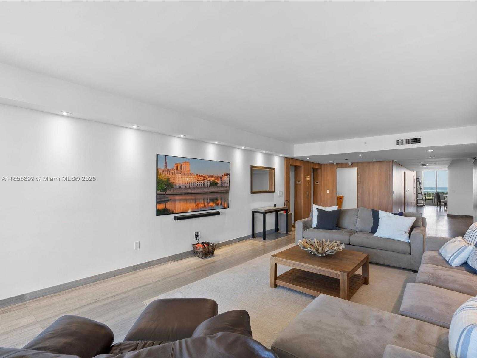 Small Image of 799 CRANDON BLVD #1208, Key Biscayne Number 7