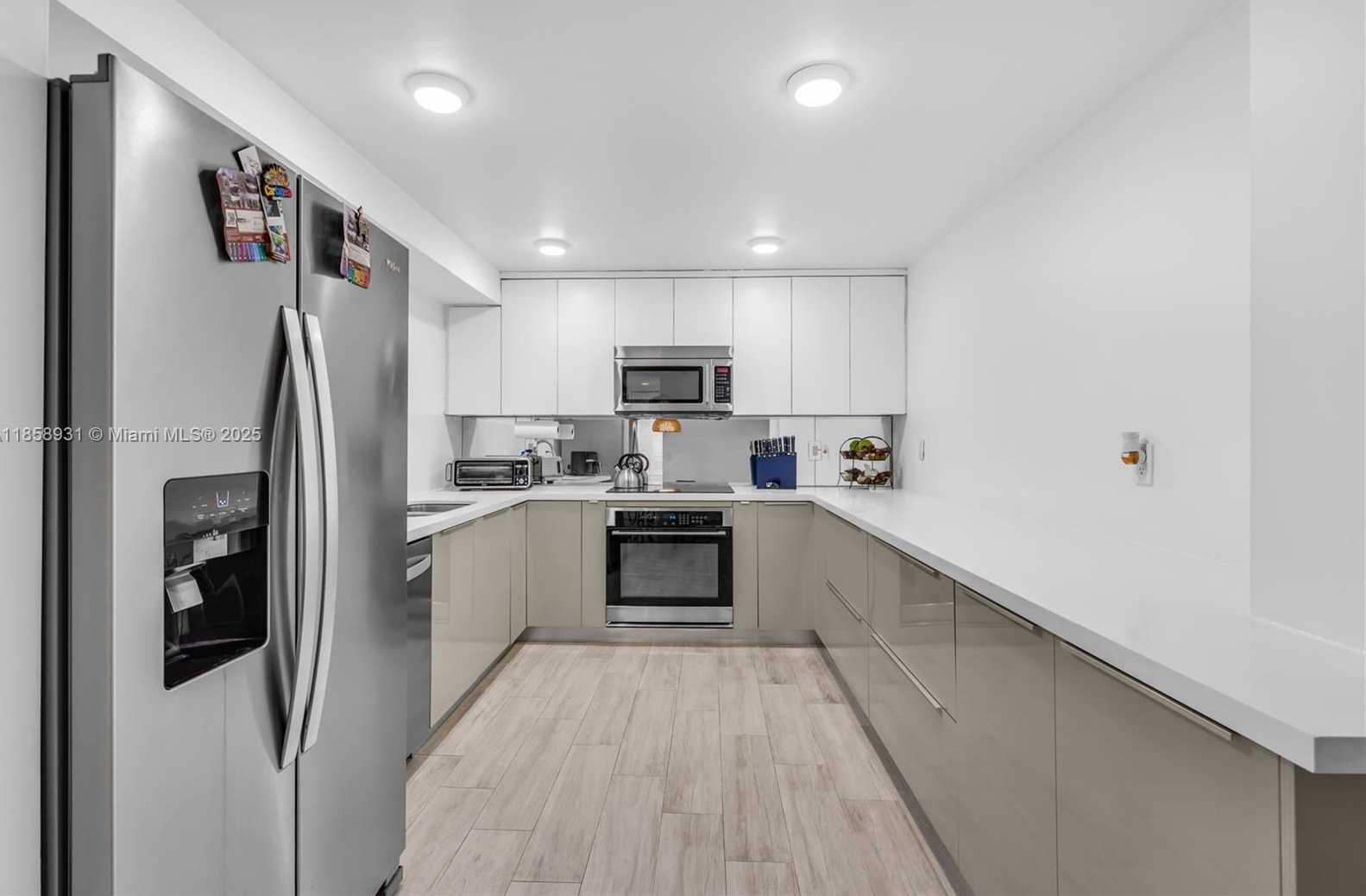 Small Image of 9735 NORTH WEST 52ND ST #223, Doral Number 10