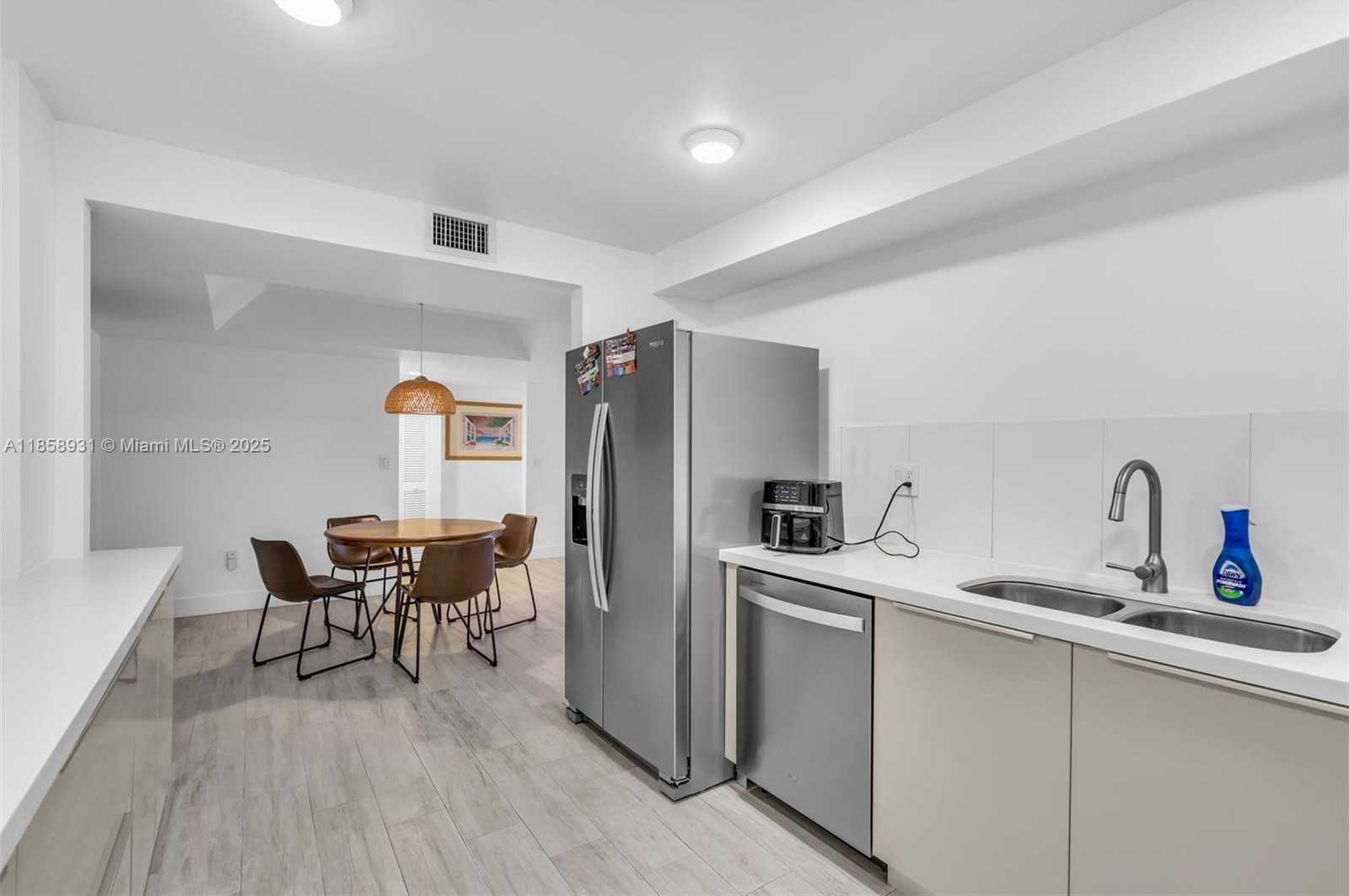 Small Image of 9735 NORTH WEST 52ND ST #223, Doral Number 11