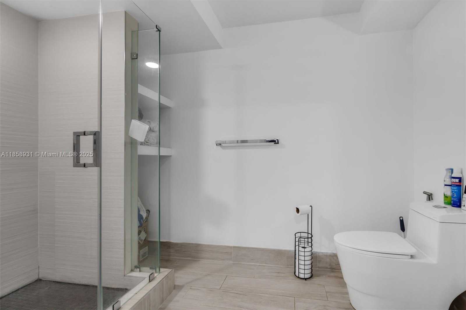 Small Image of 9735 NORTH WEST 52ND ST #223, Doral Number 18