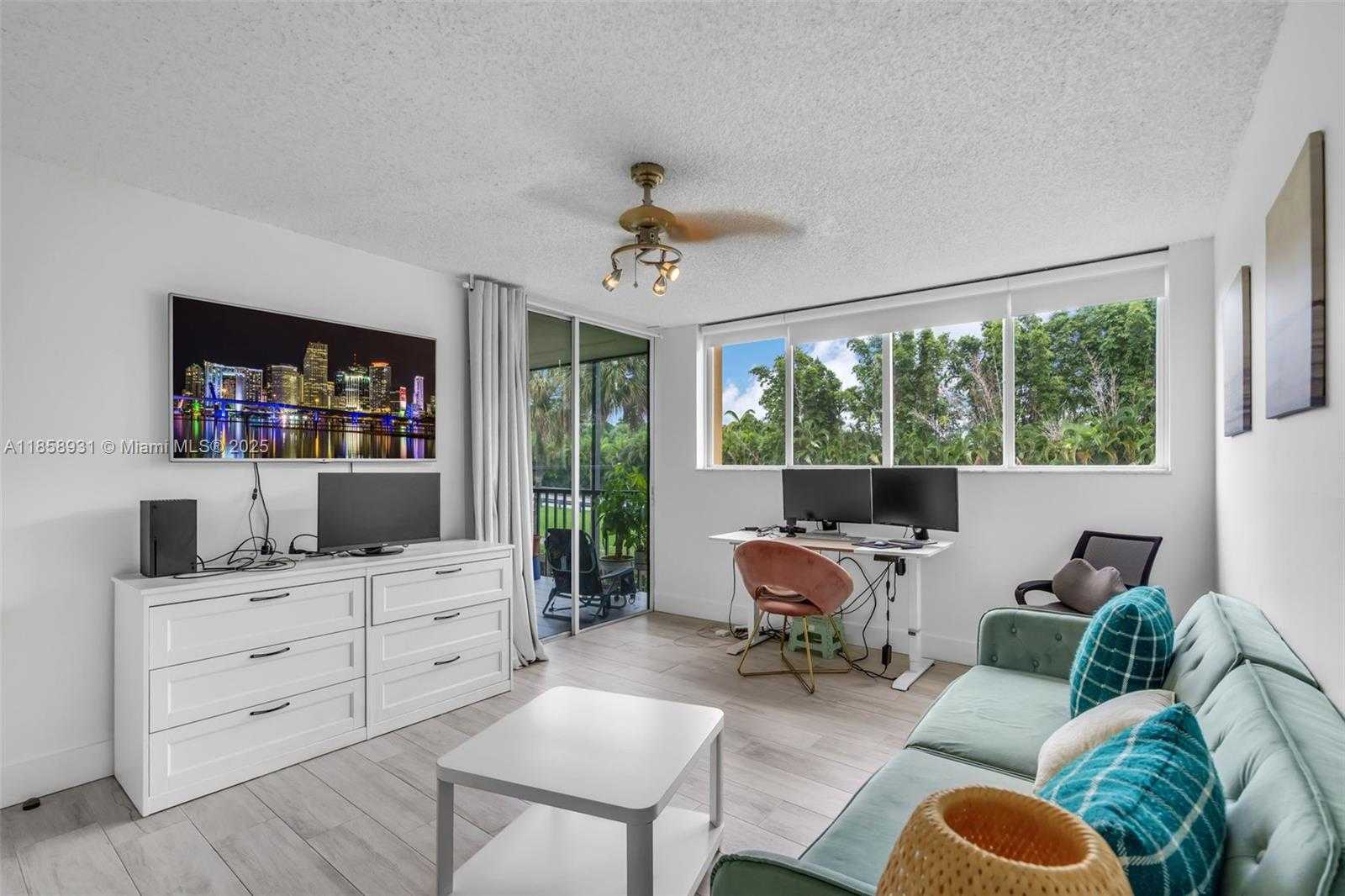Small Image of 9735 NORTH WEST 52ND ST #223, Doral Number 21