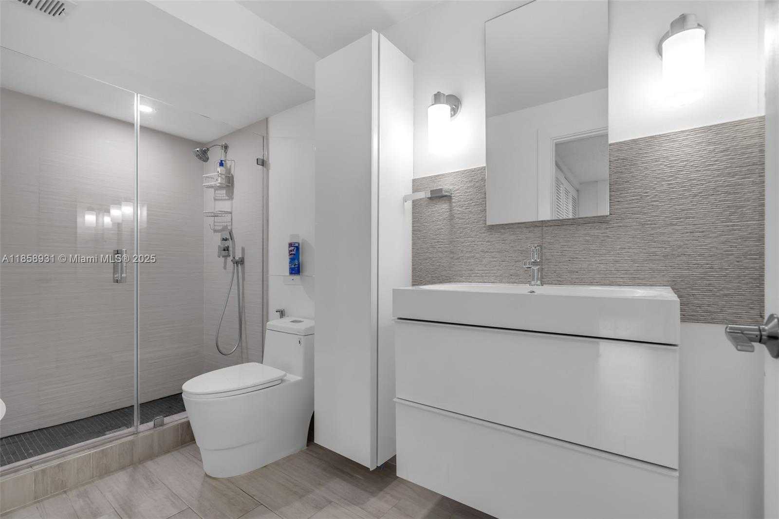 Small Image of 9735 NORTH WEST 52ND ST #223, Doral Number 22