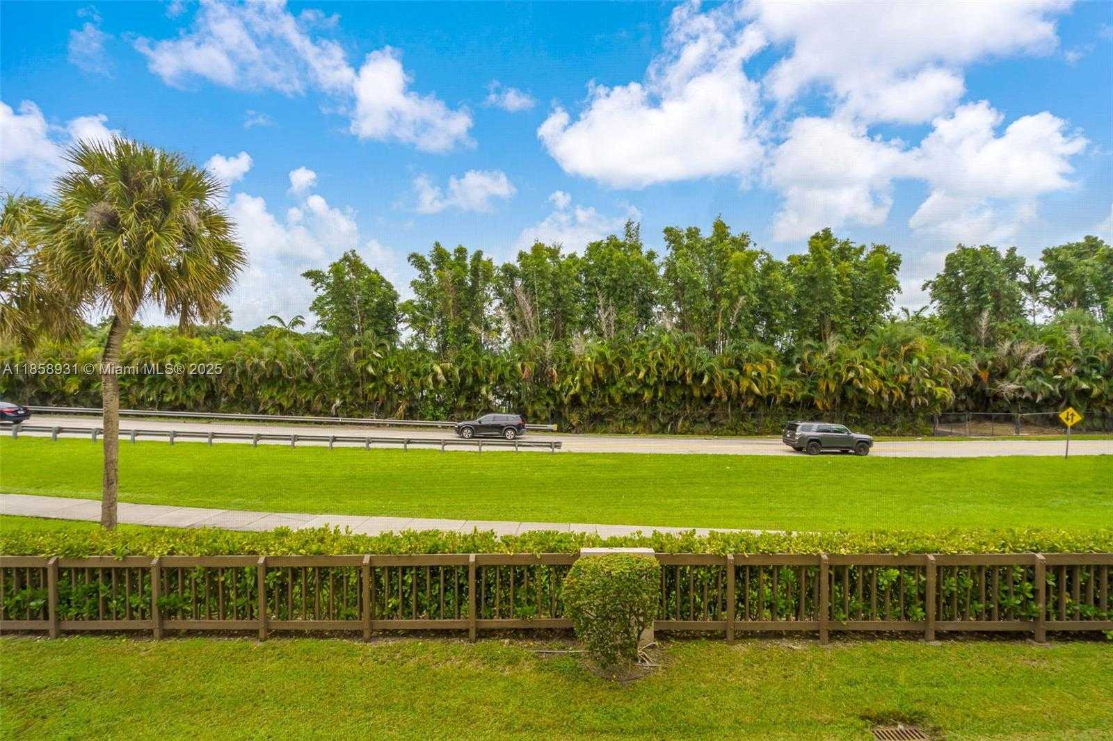 Small Image of 9735 NORTH WEST 52ND ST #223, Doral Number 27