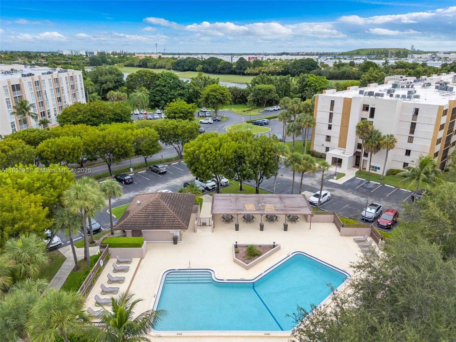 Small Image of 9735 NORTH WEST 52ND ST #223, Doral Number 29