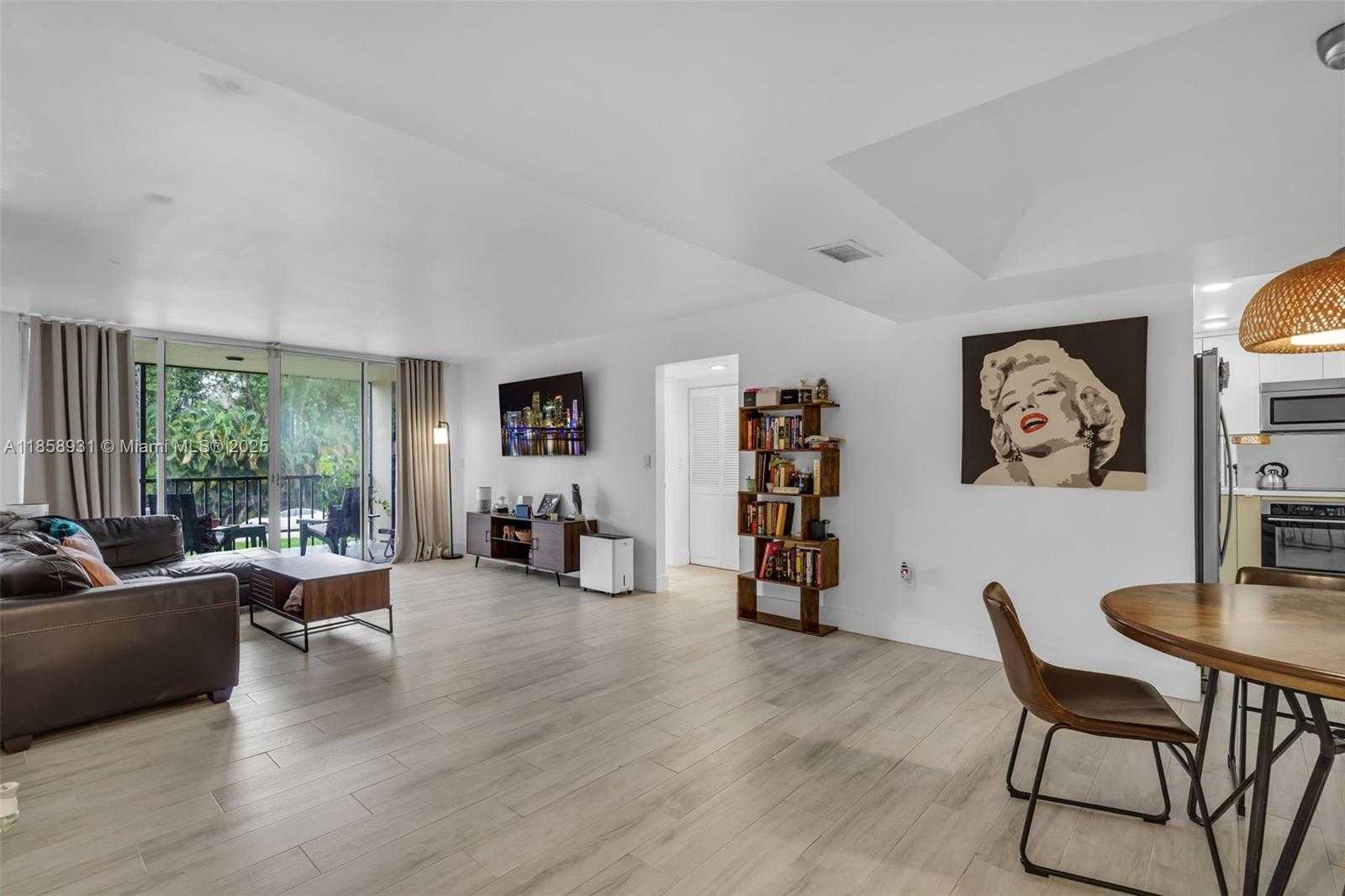 Small Image of 9735 NORTH WEST 52ND ST #223, Doral Number 3