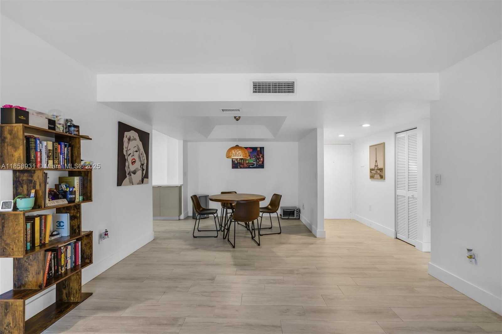 Small Image of 9735 NORTH WEST 52ND ST #223, Doral Number 7