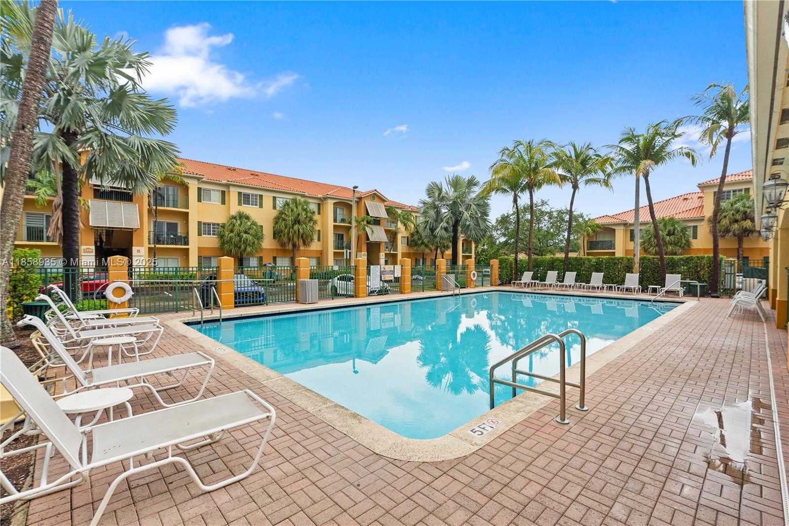 Small Image of 7230 NORTH WEST 114TH AVE #202, Doral Number 2