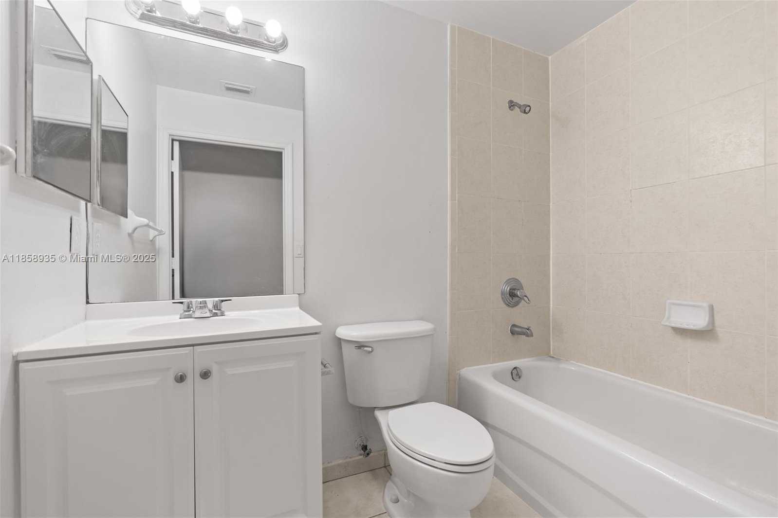 Small Image of 7230 NORTH WEST 114TH AVE #202, Doral Number 28