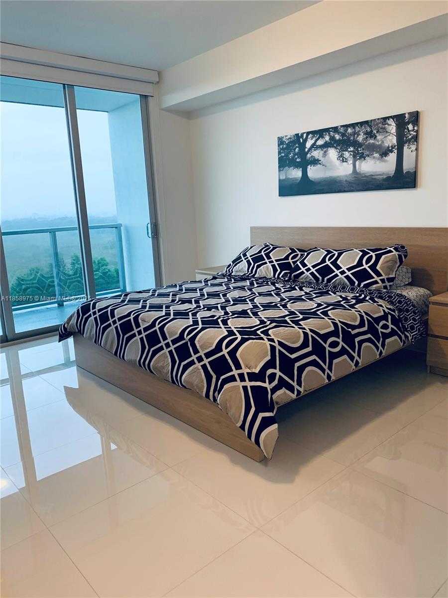 Small Image of 7751 NORTH WEST 107TH AVE #514, Doral Number 11