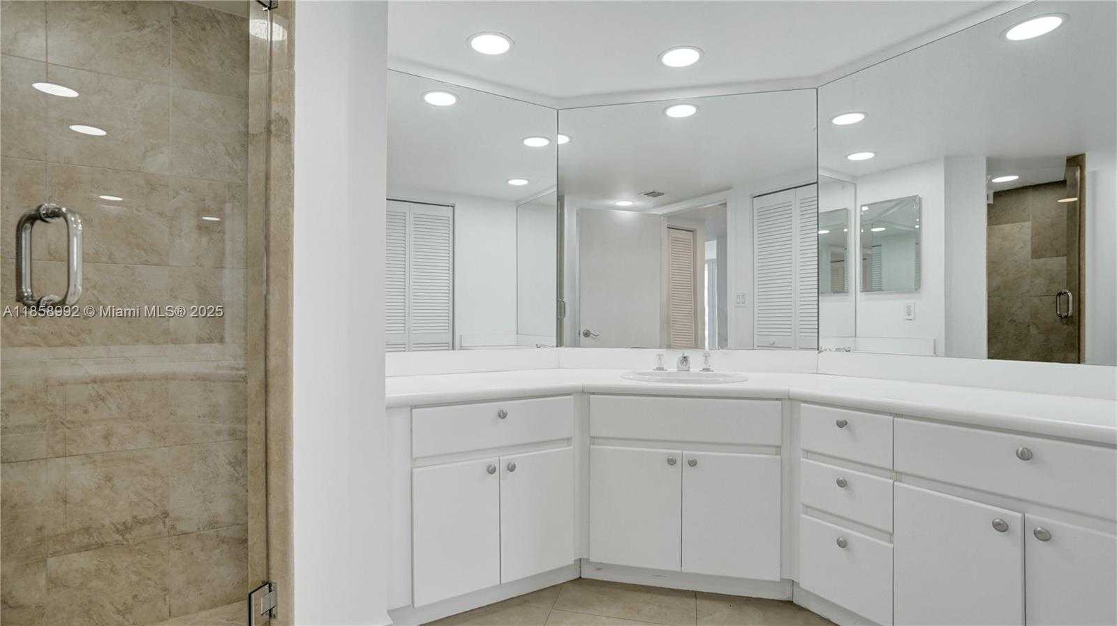 Small Image of 16485 COLLINS AVE #WS6C, Sunny Isles Beach Number 33