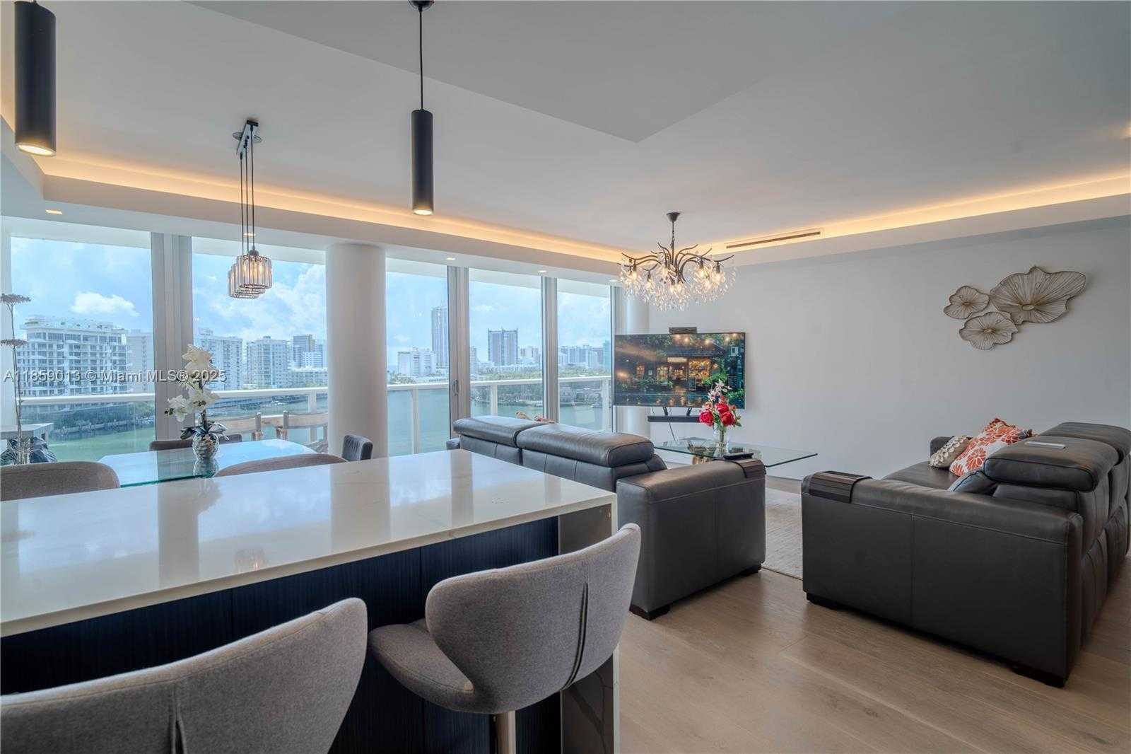 Small Image of 900 BAY DR #914, Miami Beach Number 5