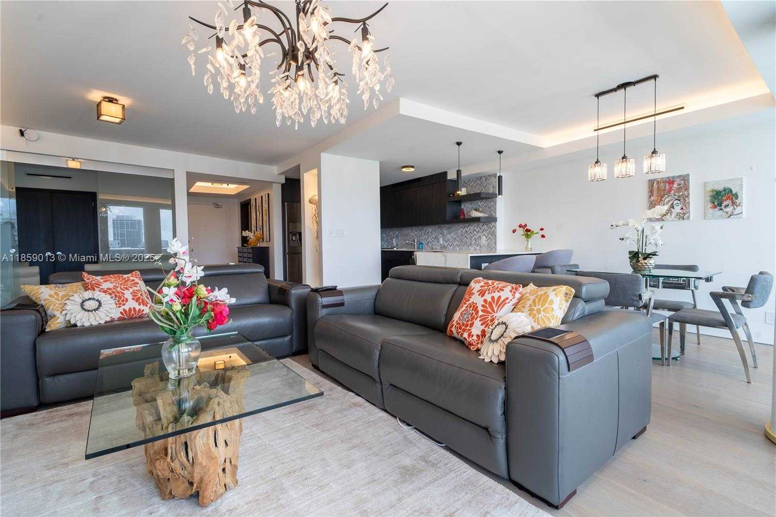 Small Image of 900 BAY DR #914, Miami Beach Number 6
