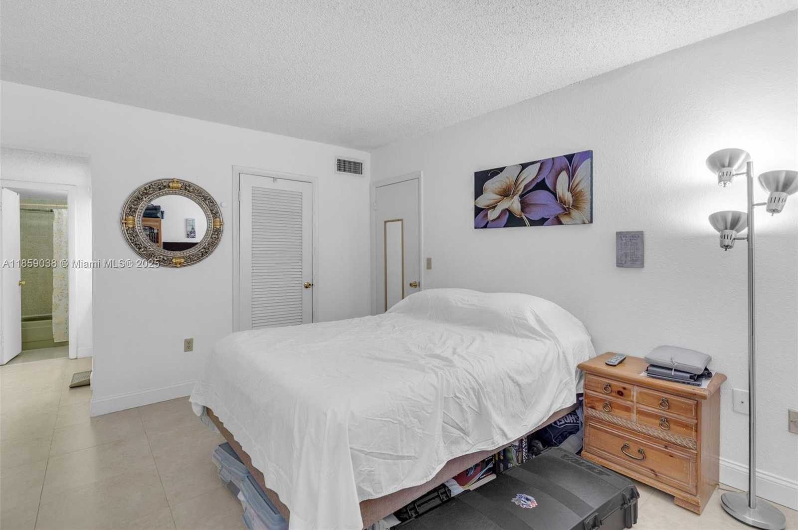 Small Image of 1900 WEST 68TH ST #F302, Hialeah Number 14