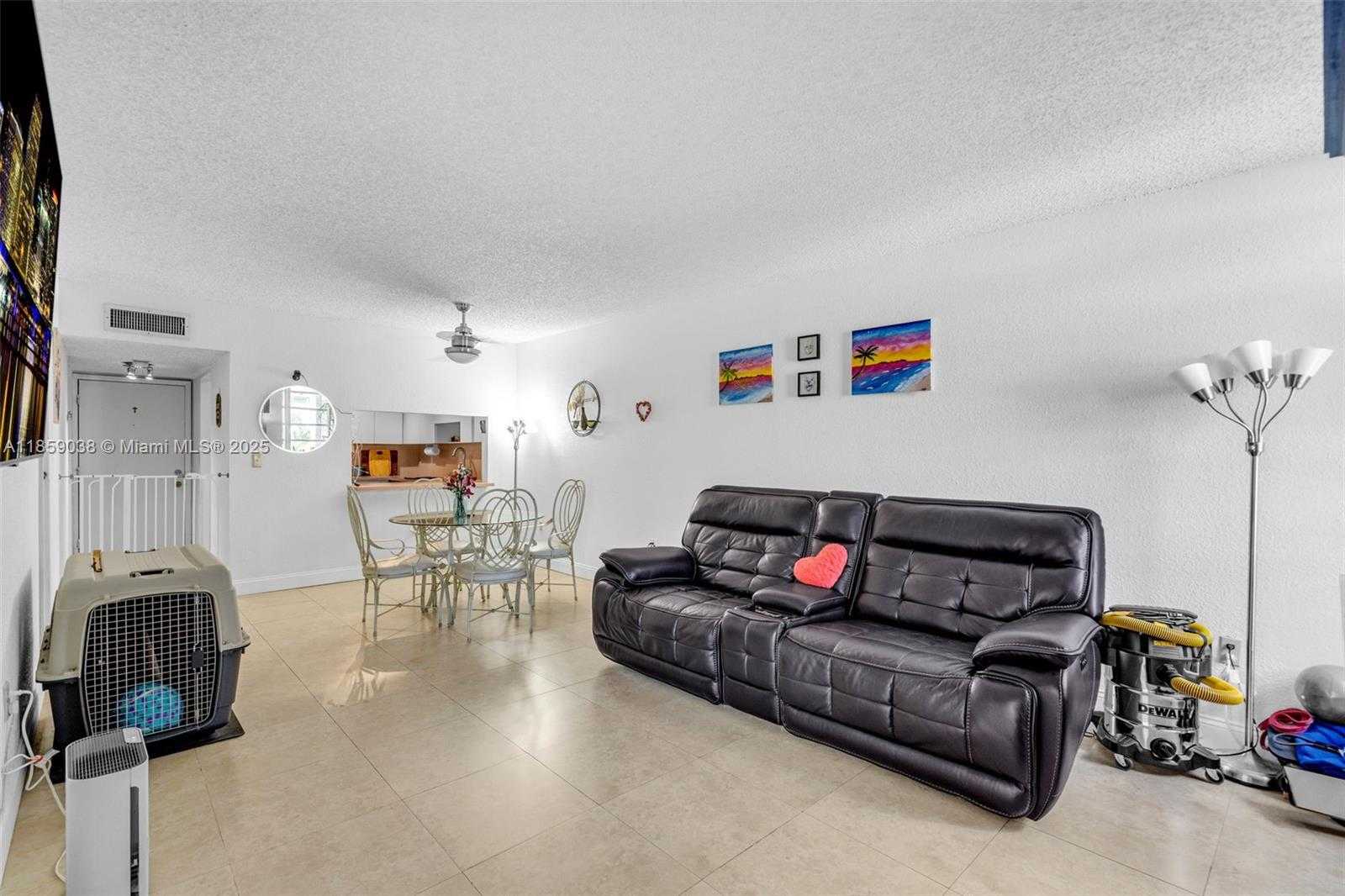 Small Image of 1900 WEST 68TH ST #F302, Hialeah Number 4