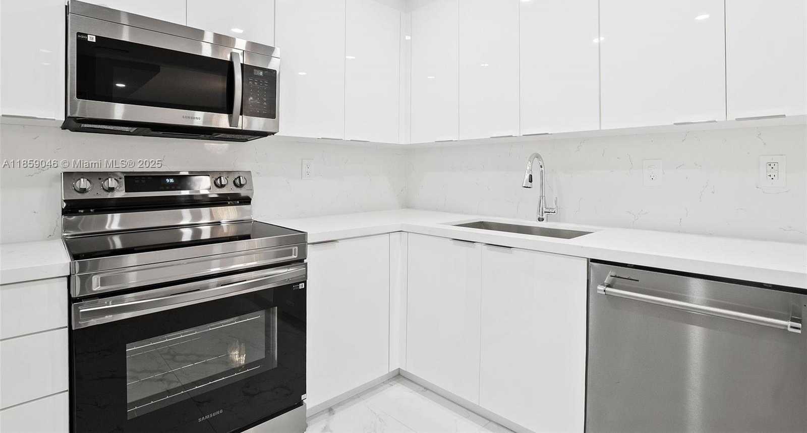 Small Image of 780 NORTH EAST 69TH ST #905, Miami Number 12