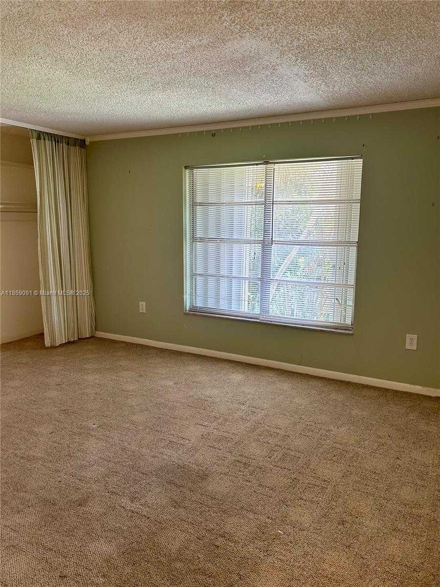 Small Image of 801 WEST OAKLAND PARK BLVD #C12, Oakland Park Number 18