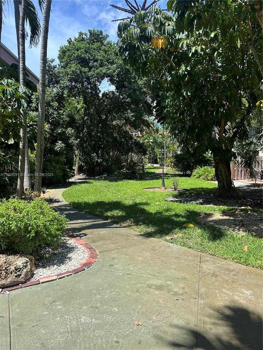 Small Image of 801 WEST OAKLAND PARK BLVD #C12, Oakland Park Number 22