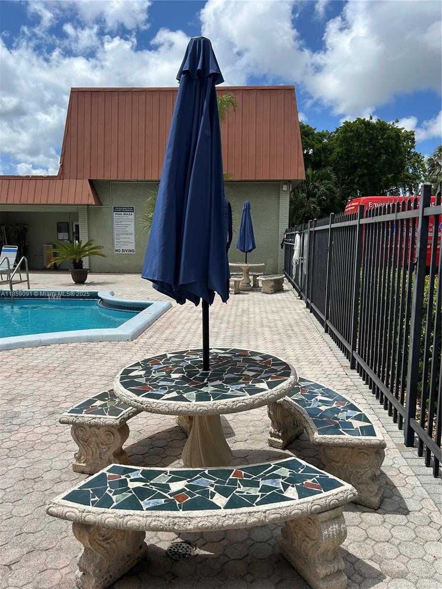 Small Image of 801 WEST OAKLAND PARK BLVD #C12, Oakland Park Number 29