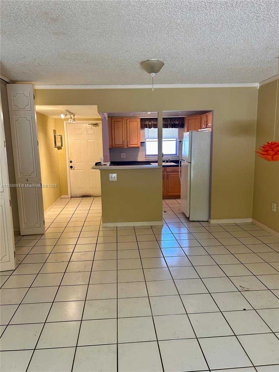 Small Image of 801 WEST OAKLAND PARK BLVD #C12, Oakland Park Number 8