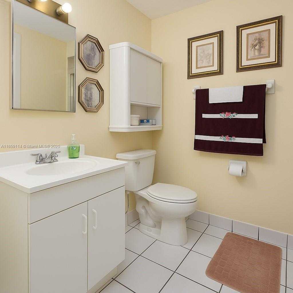 Small Image of 4709 NORTH WEST 7TH ST #105-9, Miami Number 10